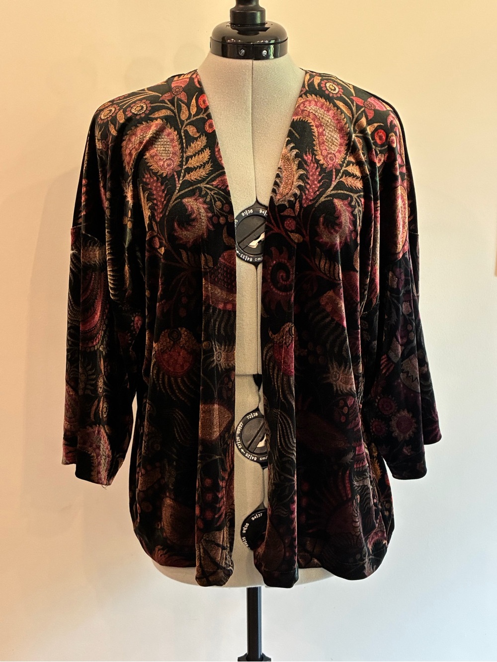 LOFT Velvet Open-Front Cardigan in Black, Burgundy, Gold Tones 0013